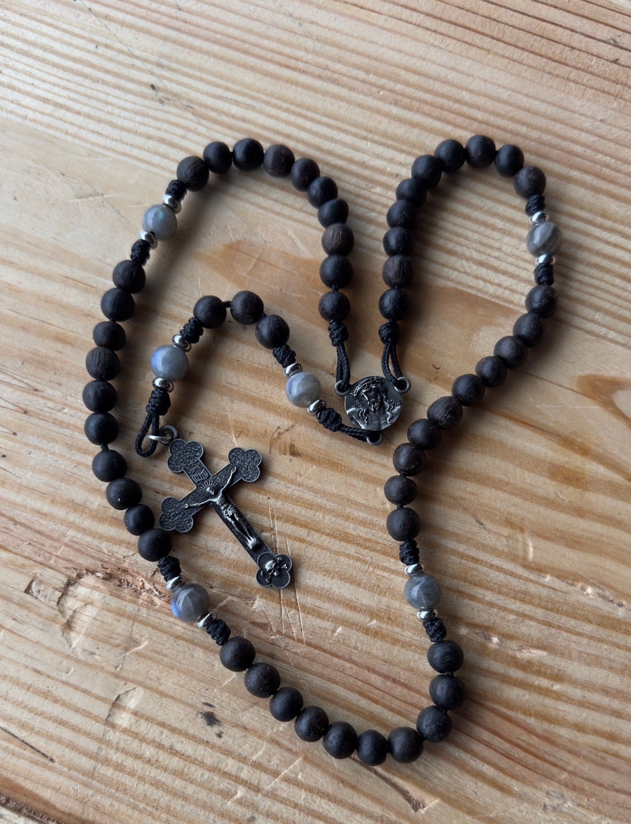 Momento mori rosary